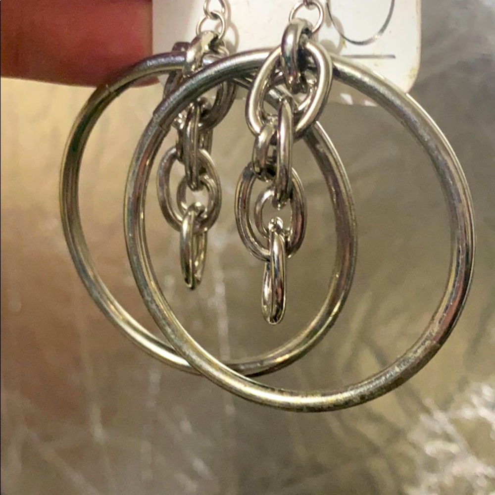 Chain Hoops